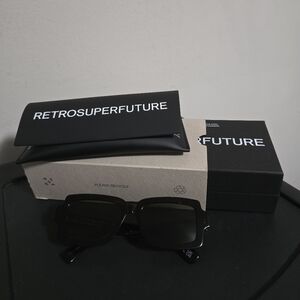 RETROSUPERFUTURE "Pilastro" Sunglasses